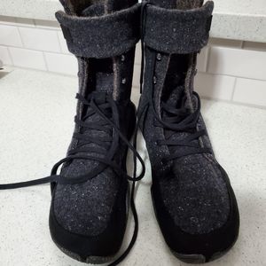 Wildling Boots size 42